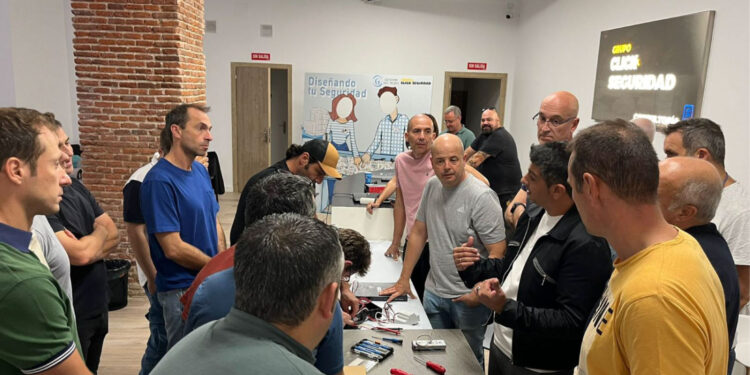 APECS celebró el Curso de Cerraduras Electrónicas en Madrid